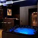 Le Voluptueux - Sauna - Jacuzzi - Centre-ville Appartement