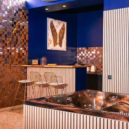 Le Voluptueux - Sauna - Jacuzzi - Centre-ville Angers