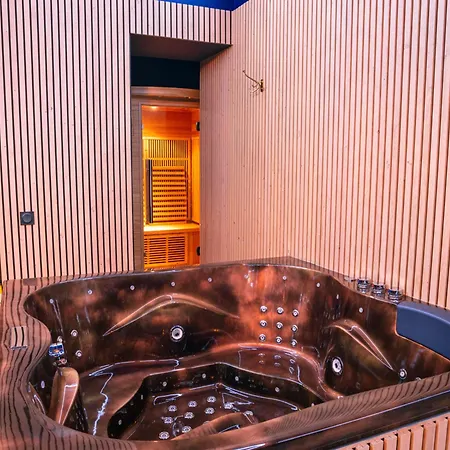 Lejlighed Le Voluptueux - Sauna - Jacuzzi - Centre-ville Angers