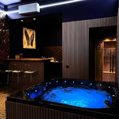 Le Voluptueux - Sauna - Jacuzzi - Centre-ville Lejlighed