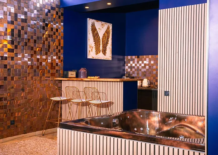 Le Voluptueux - Sauna - Jacuzzi - Centre-ville Angers