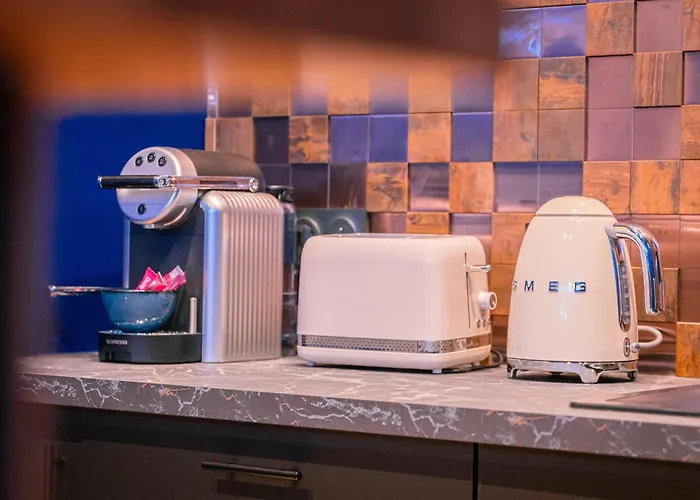 Le Voluptueux - Sauna - Jacuzzi - Centre-ville Apartment Angers