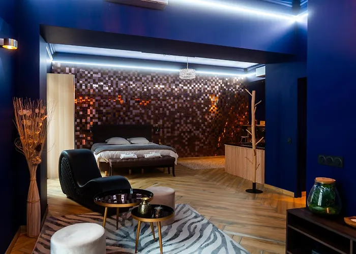 Le Voluptueux - Sauna - Jacuzzi - Centre-ville Apartmán *